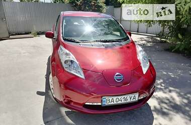 Хетчбек Nissan Leaf 2015 в Кропивницькому