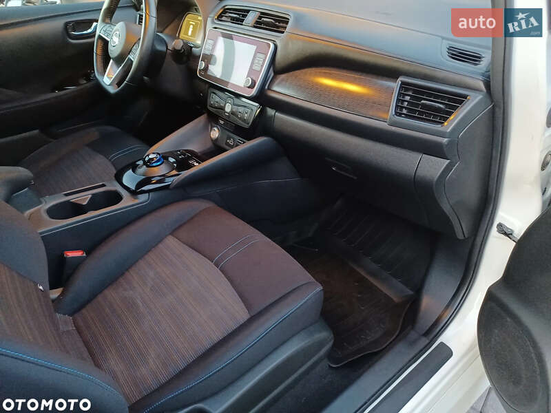 Хэтчбек Nissan Leaf 2019 в Львове фото 7 Хэтчбек Nissan Leaf 2019 в Львове