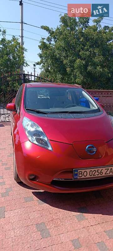 Хетчбек Nissan Leaf 2012 в Тернополі фото 2 Хетчбек Nissan Leaf 2012 в Тернополі