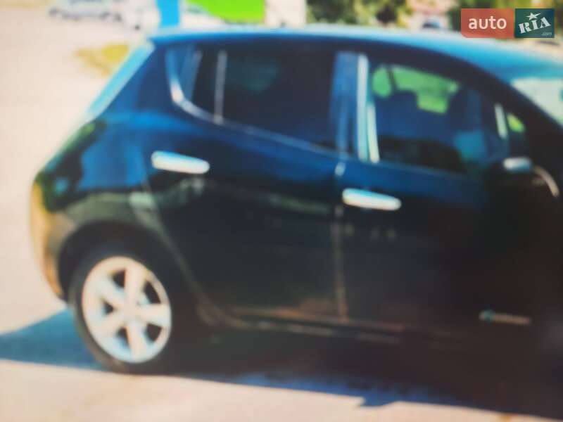 Nissan Leaf 2014