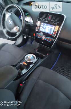 Хетчбек Nissan Leaf 2013 в Житомирі