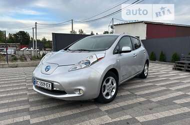 Хетчбек Nissan Leaf 2011 в Львові