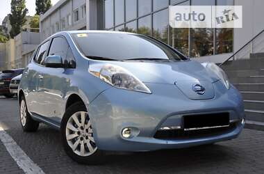 Хетчбек Nissan Leaf 2015 в Одесі