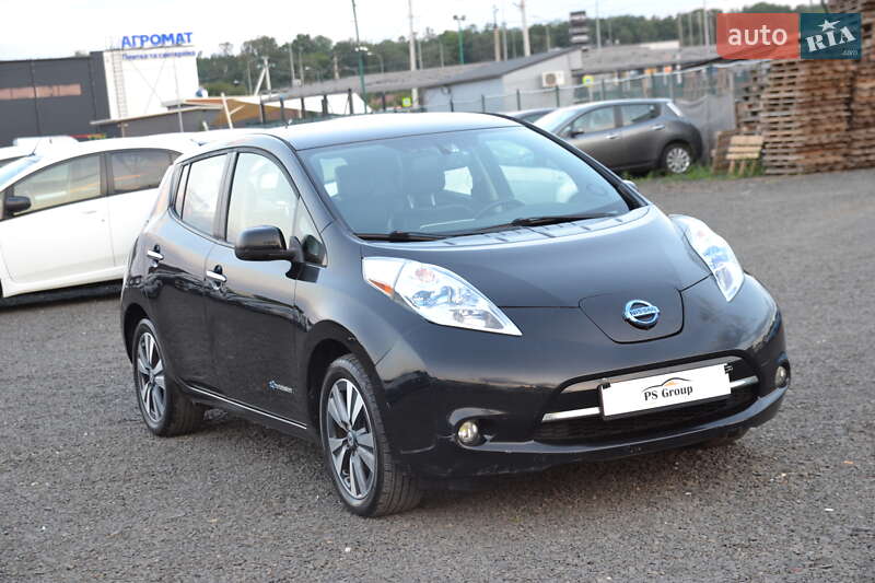 Хетчбек Nissan Leaf 2014 в Луцьку