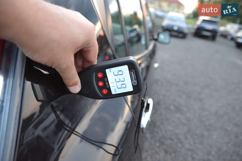 Хетчбек Nissan Leaf 2014 в Луцьку