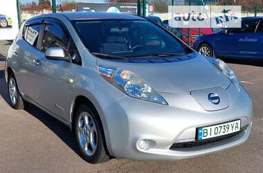 Хэтчбек Nissan Leaf 2013 в Полтаве