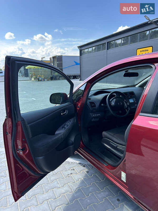 Хэтчбек Nissan Leaf 2015 в Белой Церкви фото 17 Хэтчбек Nissan Leaf 2015 в Белой Церкви