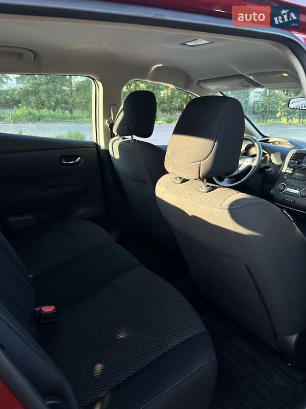 Хэтчбек Nissan Leaf 2015 в Белой Церкви фото 36 Хэтчбек Nissan Leaf 2015 в Белой Церкви