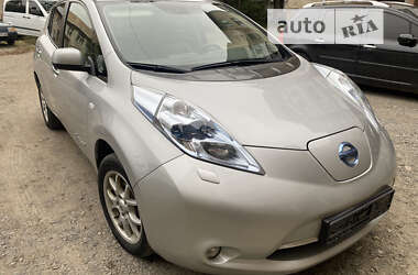 Хэтчбек Nissan Leaf 2012 в Ужгороде