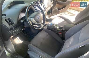 Хэтчбек Nissan Leaf 2014 в 