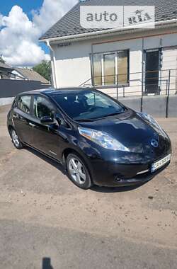 Хетчбек Nissan Leaf 2013 в Золотоноші