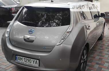 Хэтчбек Nissan Leaf 2015 в Житомире