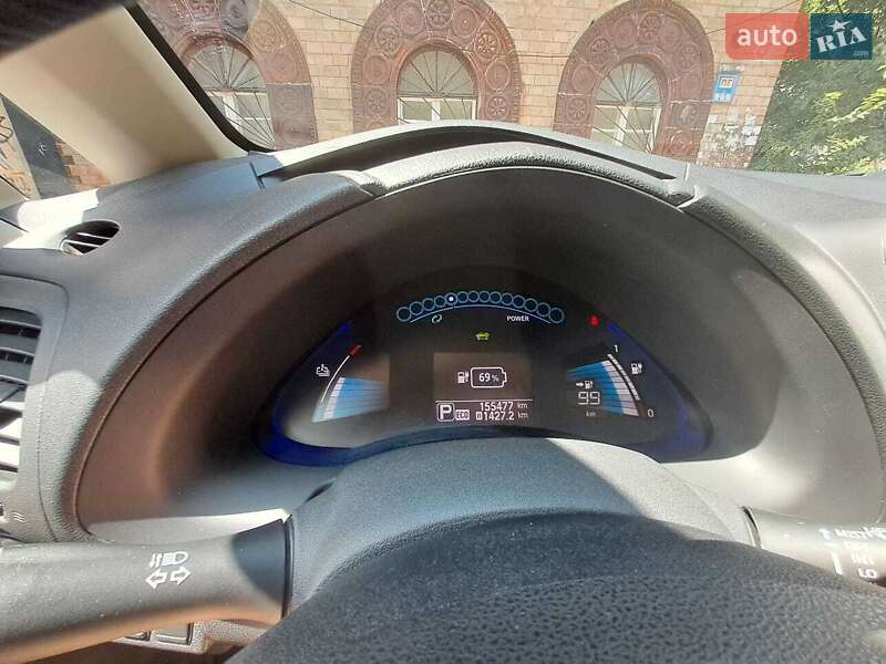 Хэтчбек Nissan Leaf 2015 в Василькове фото 6 Хэтчбек Nissan Leaf 2015 в Василькове