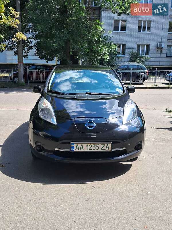 Хэтчбек Nissan Leaf 2015 в Василькове фото 3 Хэтчбек Nissan Leaf 2015 в Василькове
