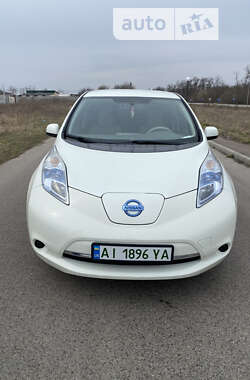 Хэтчбек Nissan Leaf 2011 в Белой Церкви