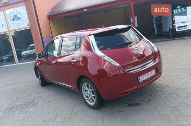 Хэтчбек Nissan Leaf 2014 в Магдалиновке