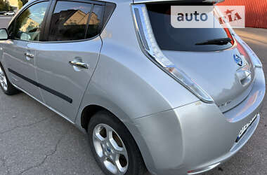 Хэтчбек Nissan Leaf 2012 в Кременчуге