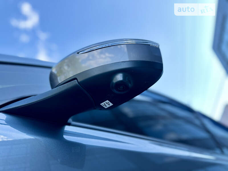 Хетчбек Nissan Leaf 2019 в Одесі