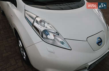 Хэтчбек Nissan Leaf 2013 в Ровно