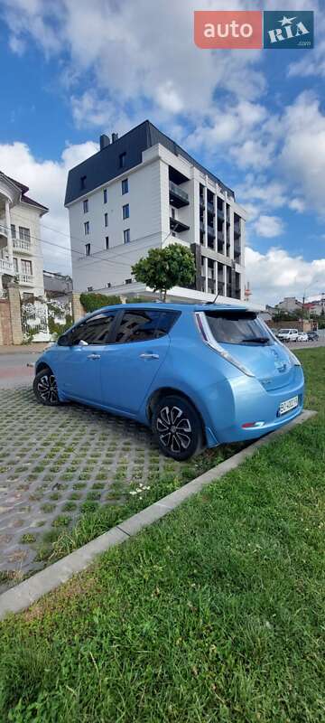 Хэтчбек Nissan Leaf 2014 в Тернополе