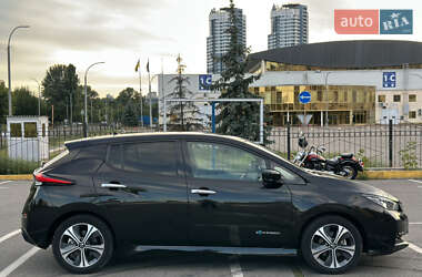 Хэтчбек Nissan Leaf 2019 в Киеве