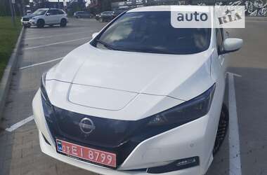 Хетчбек Nissan Leaf 2022 в Луцьку