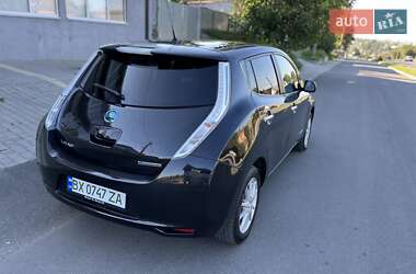 Хэтчбек Nissan Leaf 2016 в Хмельницком
