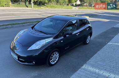 Хэтчбек Nissan Leaf 2016 в Хмельницком