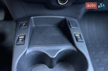 Хэтчбек Nissan Leaf 2016 в Хмельницком