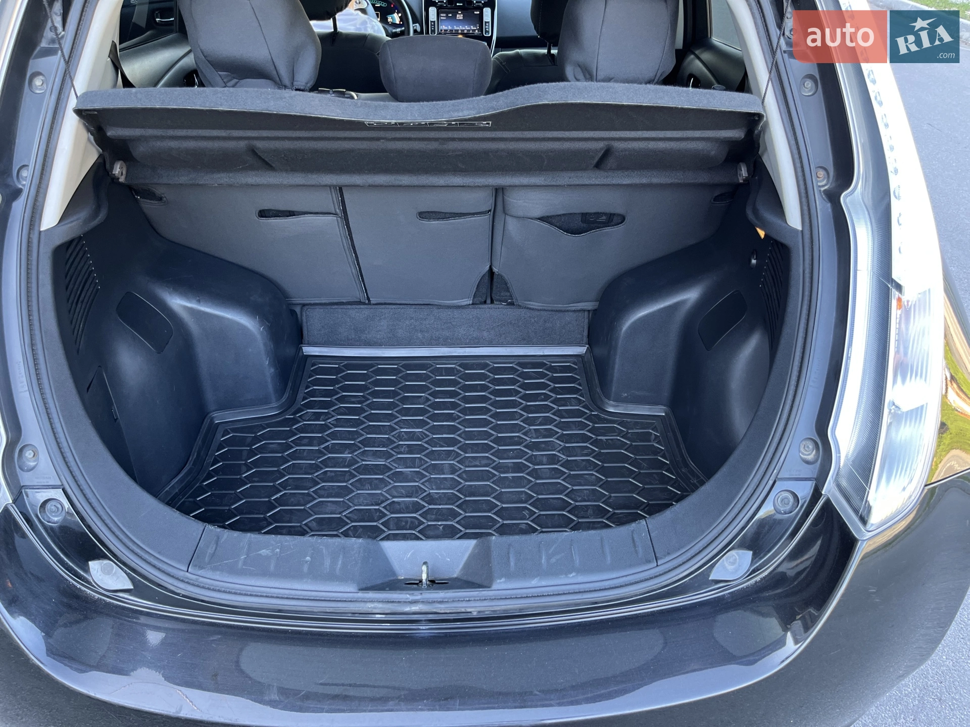 2016 Nissan Leaf - мініатюра 26