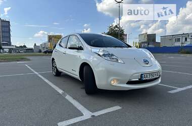 Хэтчбек Nissan Leaf 2016 в Борисполе