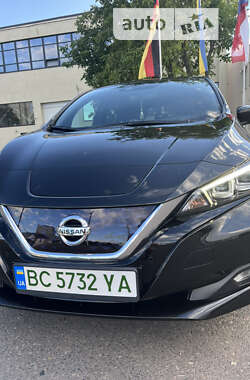 Хэтчбек Nissan Leaf 2018 в Стрые