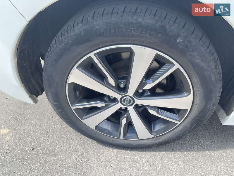 Хетчбек Nissan Leaf 2018 в Києві фото 7 Хетчбек Nissan Leaf 2018 в Києві