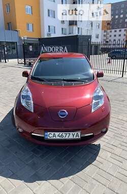 Хетчбек Nissan Leaf 2014 в Черкасах