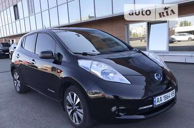 Хетчбек Nissan Leaf 2015 в Ірпені