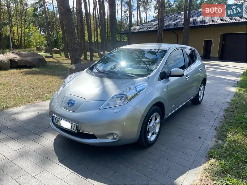 Nissan Leaf 2014