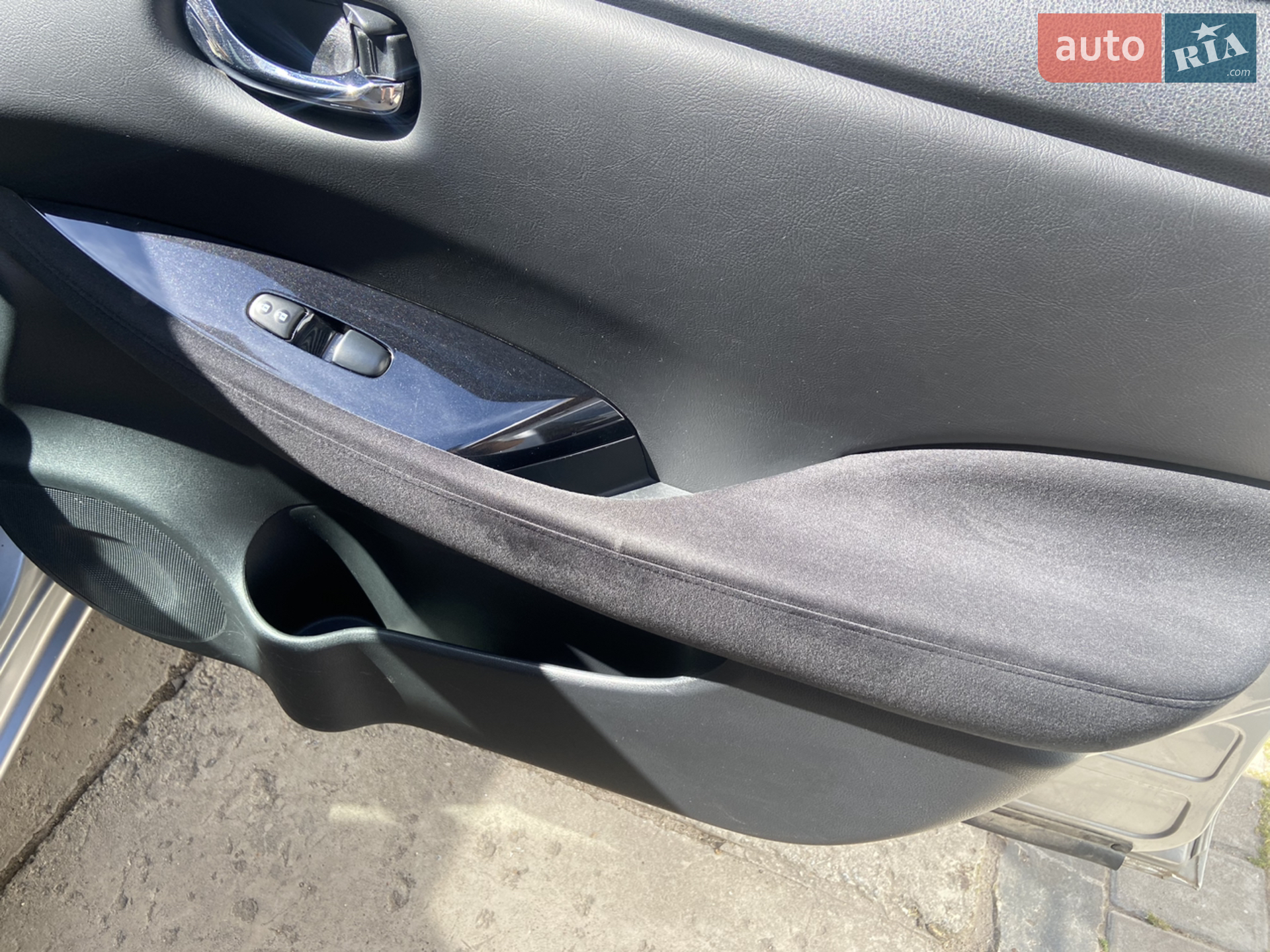 2014 Nissan Leaf - мініатюра 12