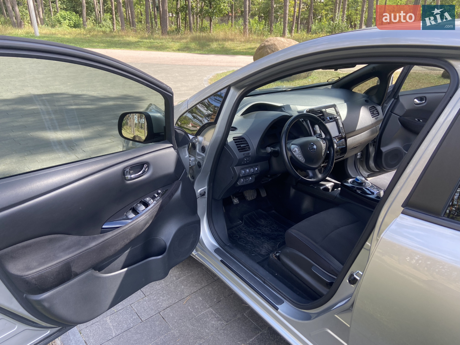 2014 Nissan Leaf - мініатюра 28