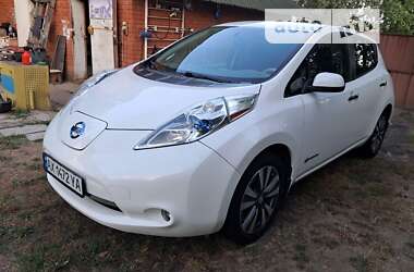 Хэтчбек Nissan Leaf 2014 в Харькове