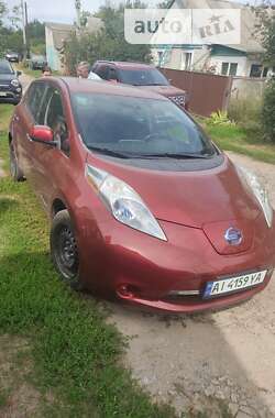 Хетчбек Nissan Leaf 2013 в Фастові