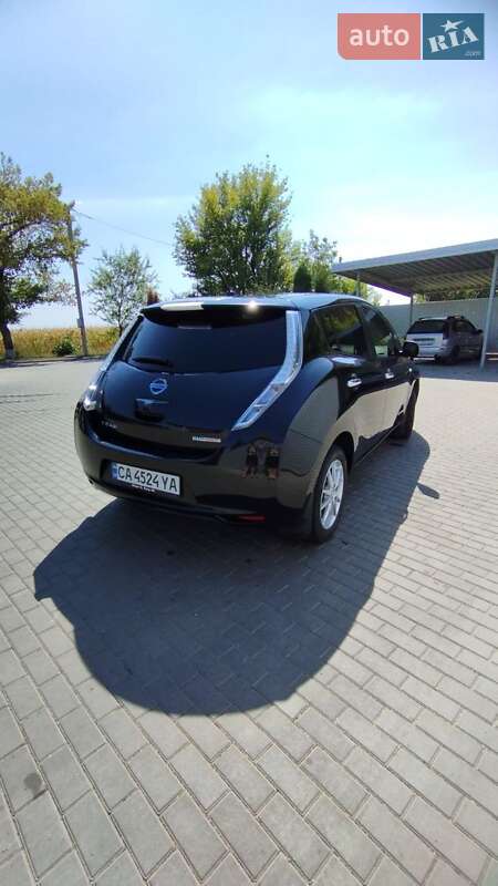 Хетчбек Nissan Leaf 2014 в Тальному фото 14 Хетчбек Nissan Leaf 2014 в Тальному