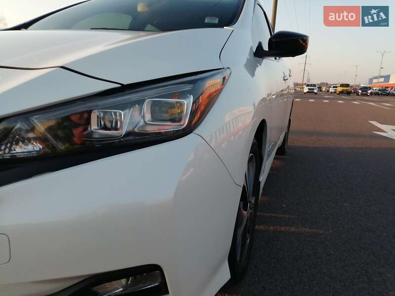 Хэтчбек Nissan Leaf 2019 в Луцке