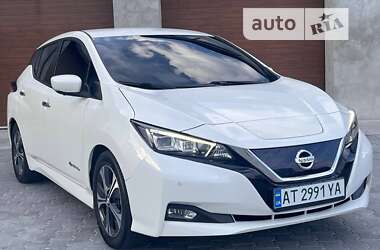 Хетчбек Nissan Leaf 2019 в Івано-Франківську