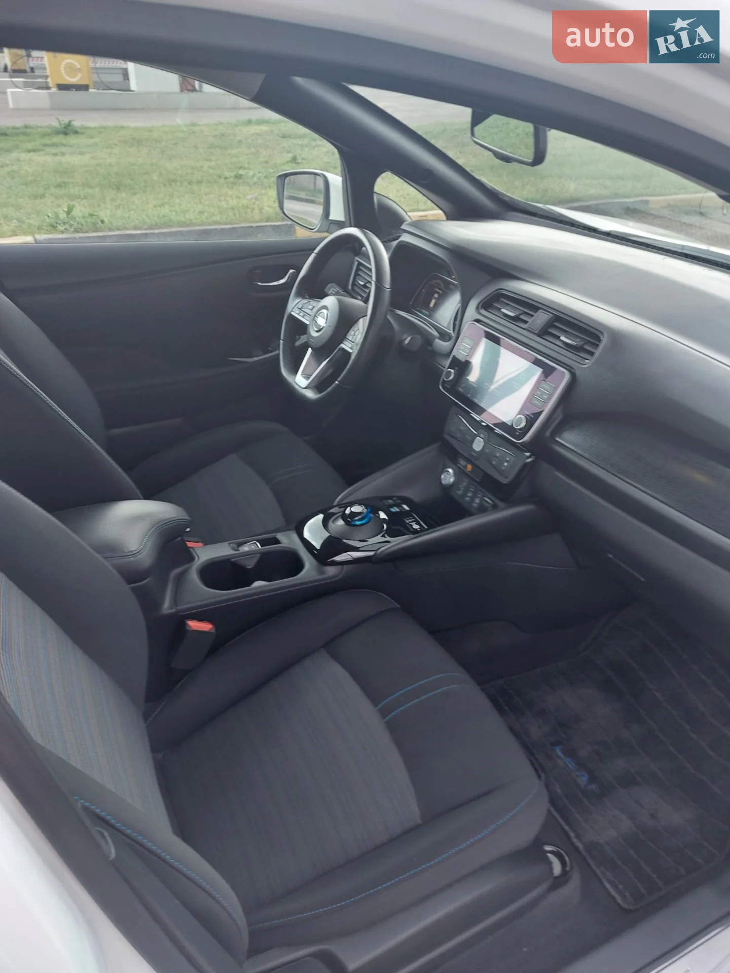 2022 Nissan Leaf - мініатюра 11
