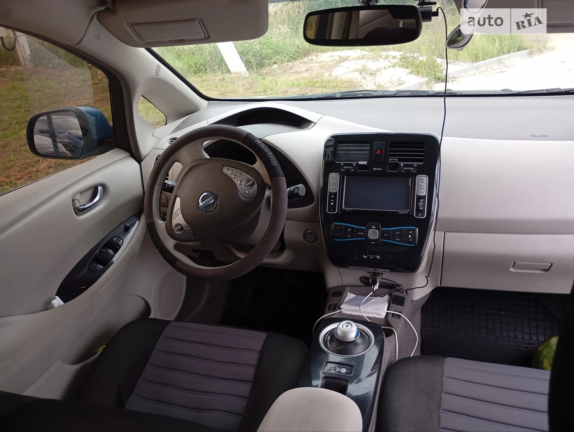2012 Nissan Leaf - мініатюра 10