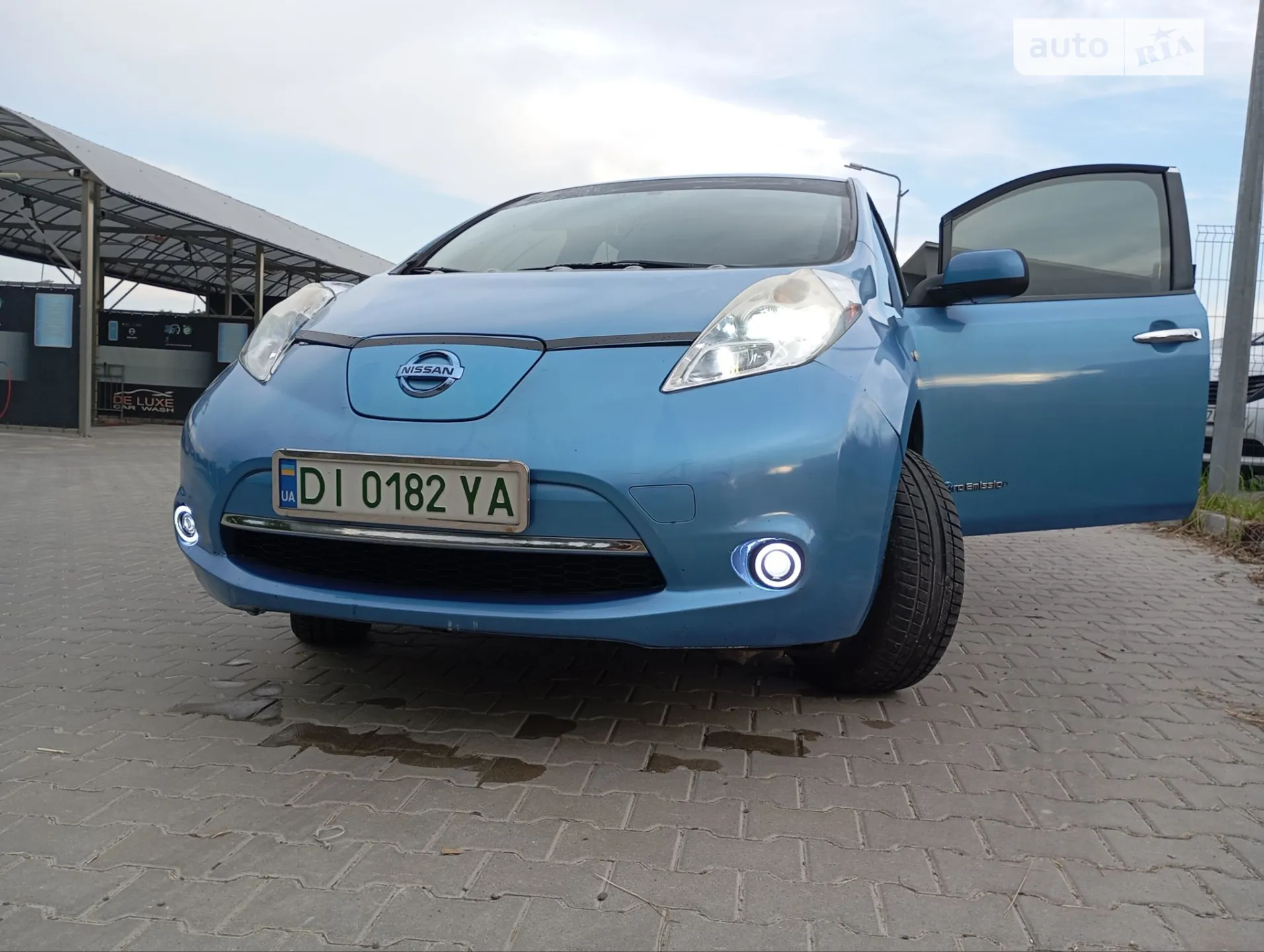 2012 Nissan Leaf - мініатюра 13