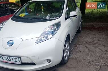 Хетчбек Nissan Leaf 2012 в Хмельницькому