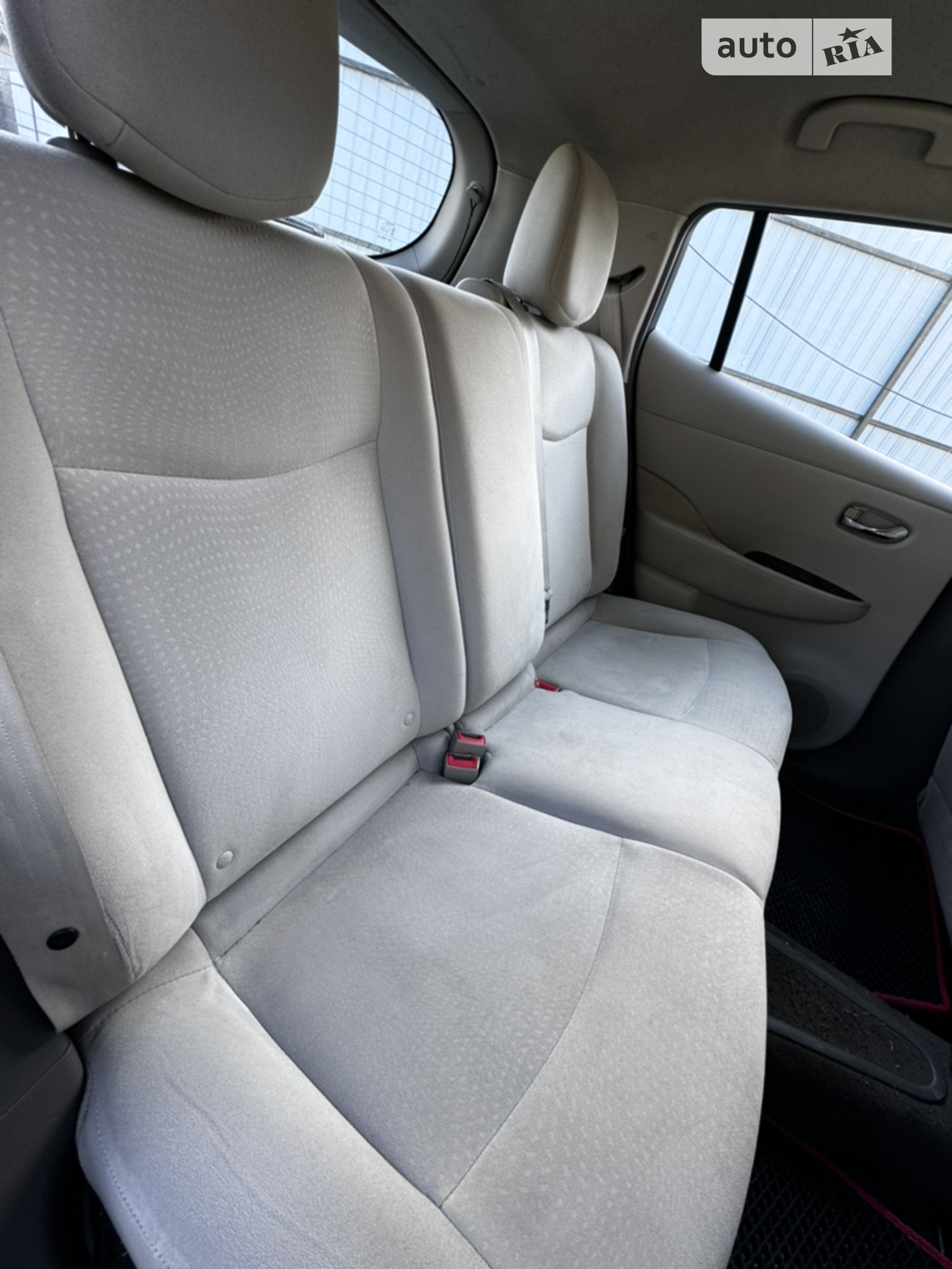 2011 Nissan Leaf - мініатюра 9