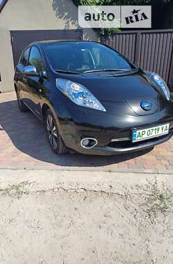 Хэтчбек Nissan Leaf 2014 в Запорожье