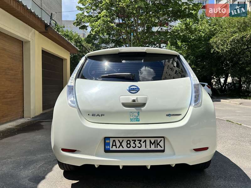 Хетчбек Nissan Leaf 2011 в Харкові